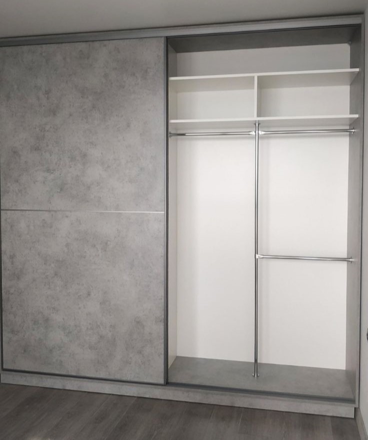 Шкаф купе серый. Фото 1