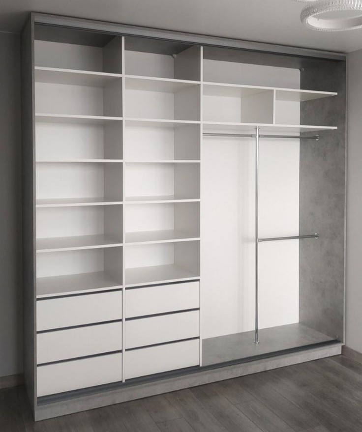 Шкаф купе серый. Фото 4